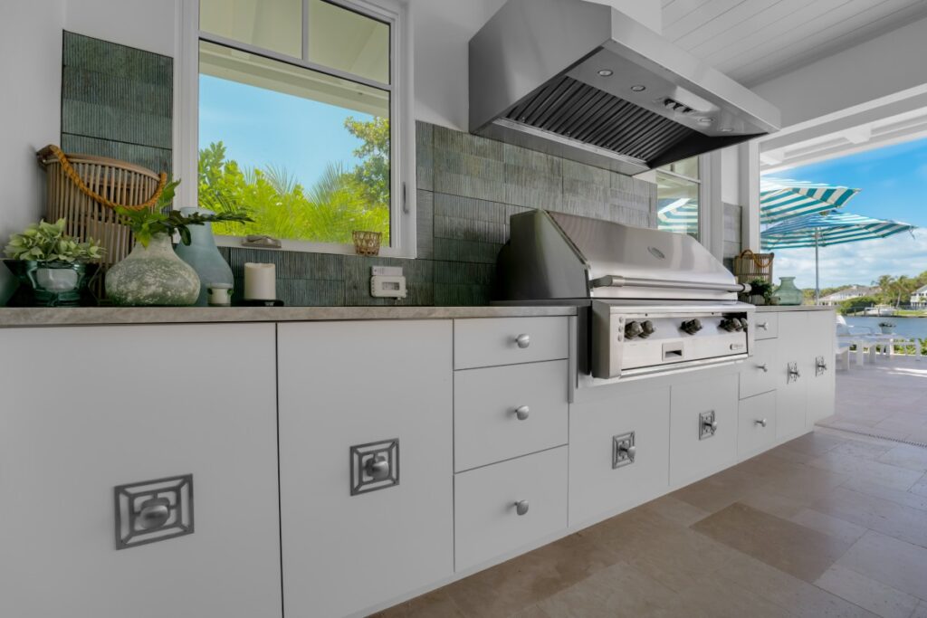 custom cabinetry for laundry rooms, home offices, built-ins, and outdoor kitchens